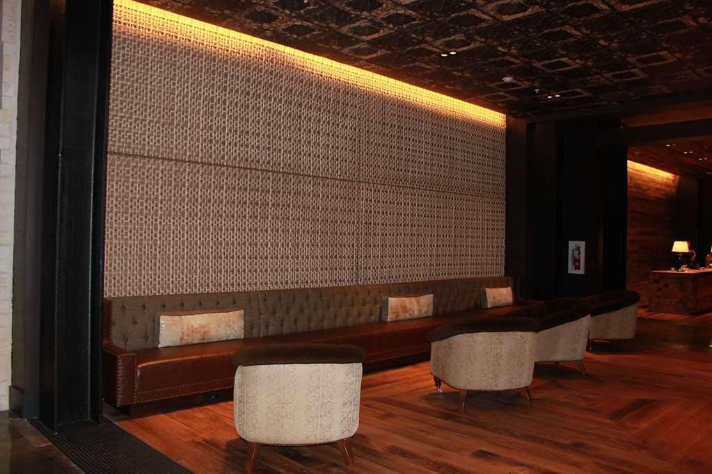 קולג' סטיישן The George, By Valencia Hotel Collection מראה פנימי תמונה