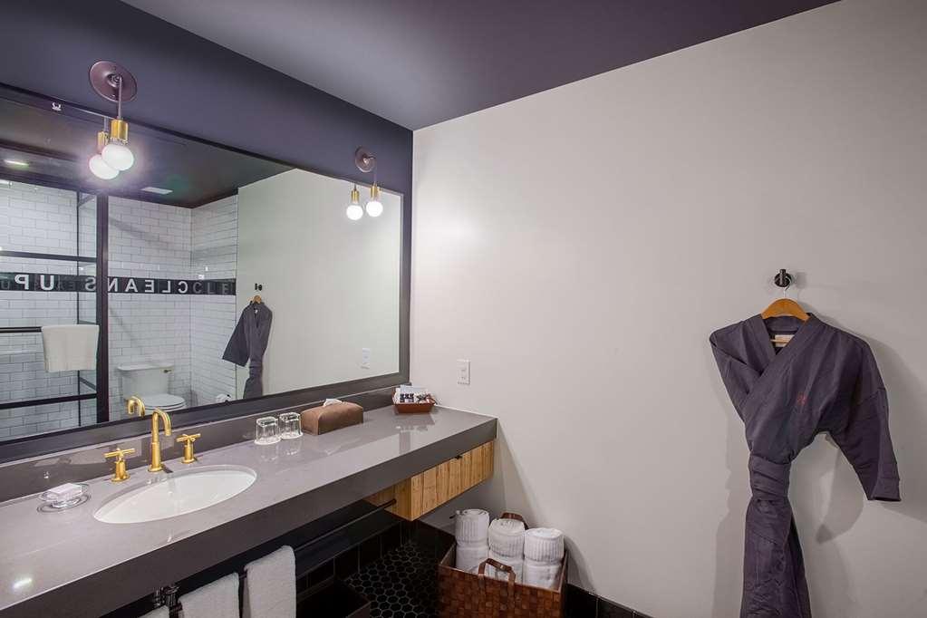 קולג' סטיישן The George, By Valencia Hotel Collection חדר תמונה