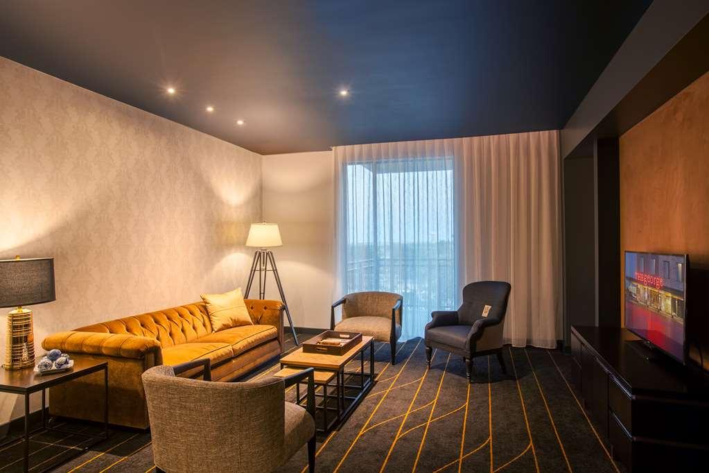 קולג' סטיישן The George, By Valencia Hotel Collection חדר תמונה