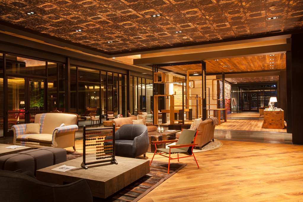 קולג' סטיישן The George, By Valencia Hotel Collection מתקנים תמונה