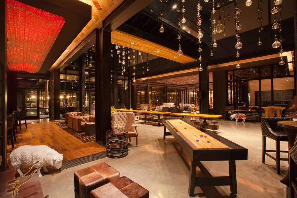 קולג' סטיישן The George, By Valencia Hotel Collection מתקנים תמונה
