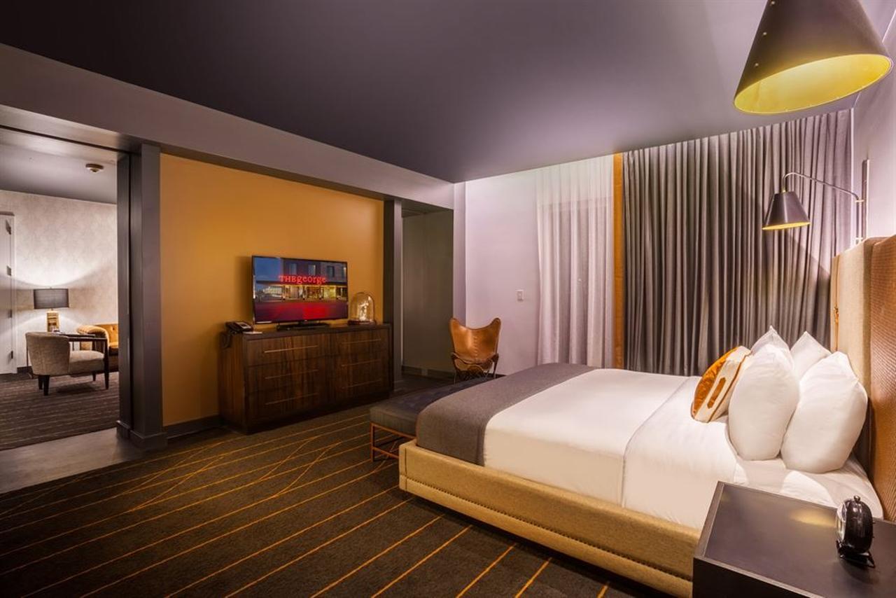 קולג' סטיישן The George, By Valencia Hotel Collection מראה חיצוני תמונה